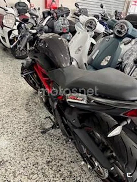 Benelli BN 302 – Vista 8
