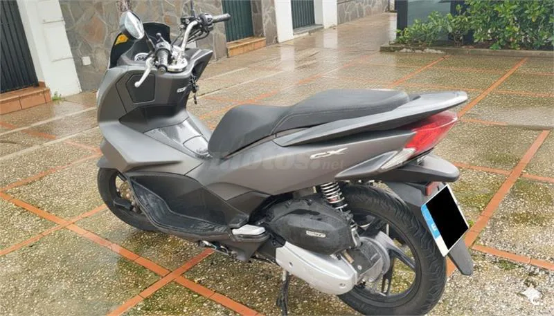 Honda PCX 125 – Vista 2