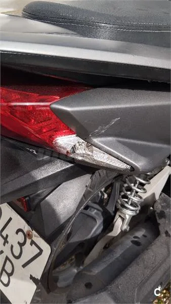 Honda PCX 125 – Vista 4