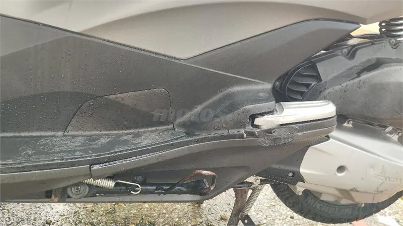 Honda PCX 125 – Vista 8