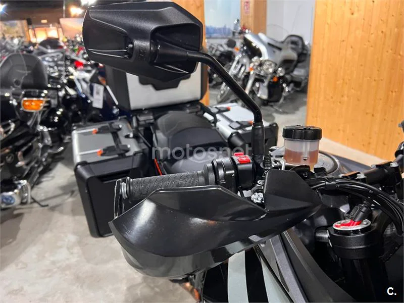 KTM 1290 Super Adventure – Vista 44