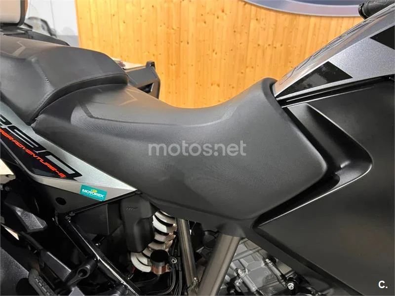 KTM 1290 Super Adventure – Vista 52