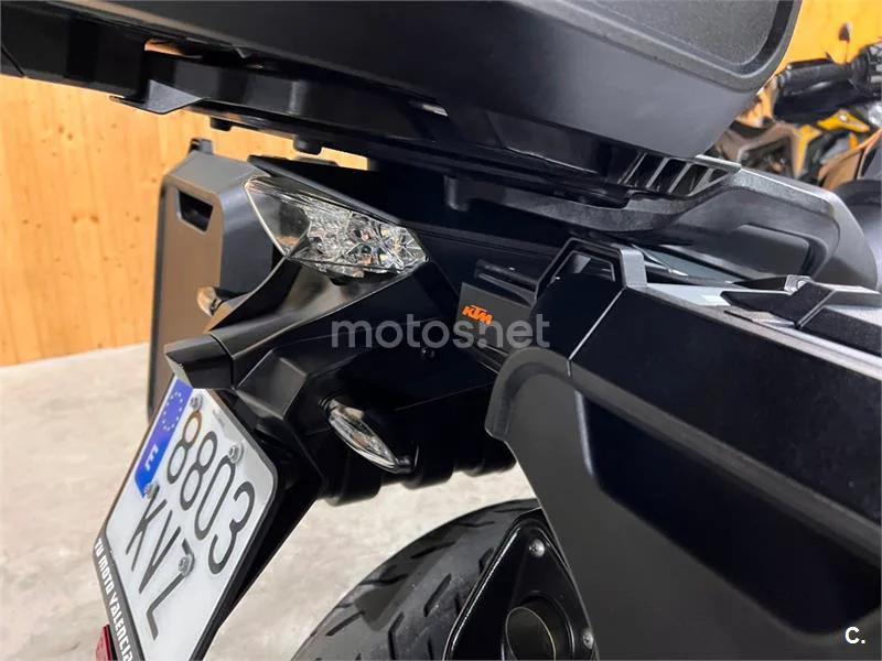 KTM 1290 Super Adventure – Vista 63