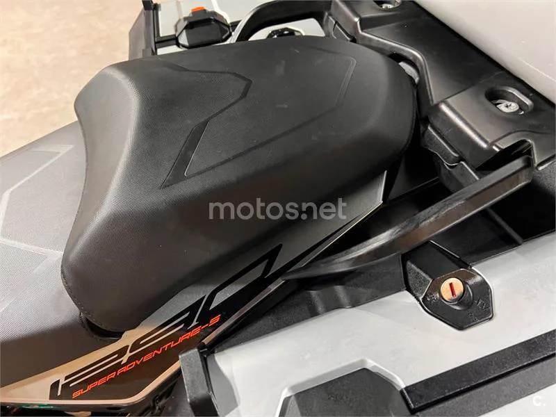 KTM 1290 Super Adventure – Vista 70