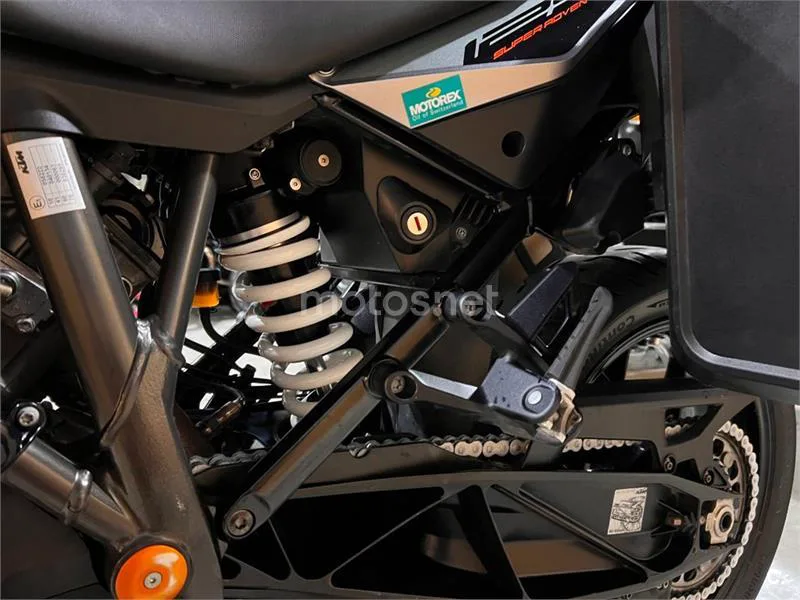 KTM 1290 Super Adventure – Vista 75