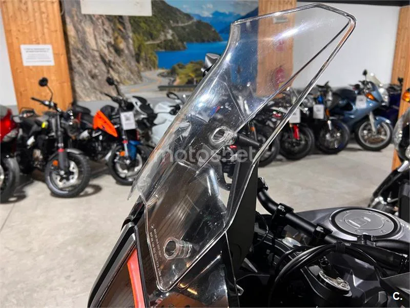 KTM 1290 Super Adventure – Vista 84