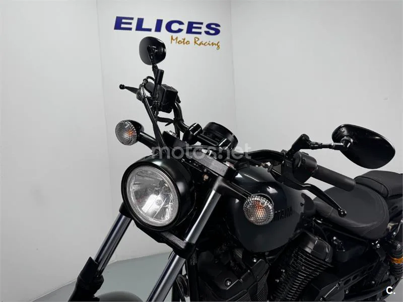 Yamaha XV 950 R – Vista 12