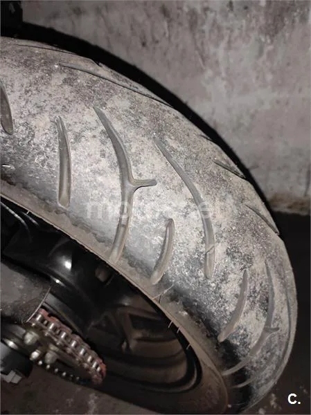 Kawasaki Versys – Vista 13