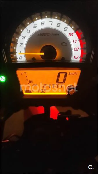 Kawasaki Versys – Vista 9