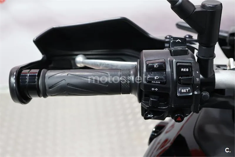 Yamaha Tracer 9 – Vista 8