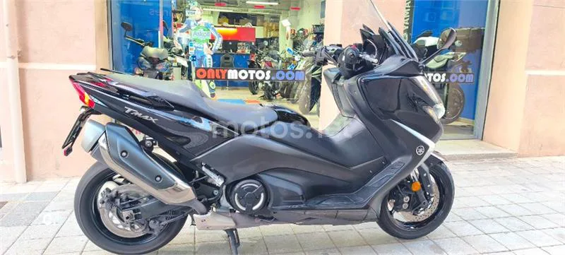 Yamaha TMAX 530 – Vista 14