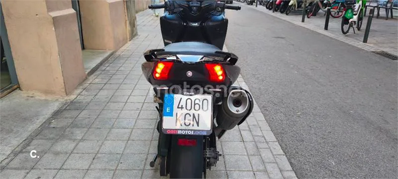 Yamaha TMAX 530 – Vista 33