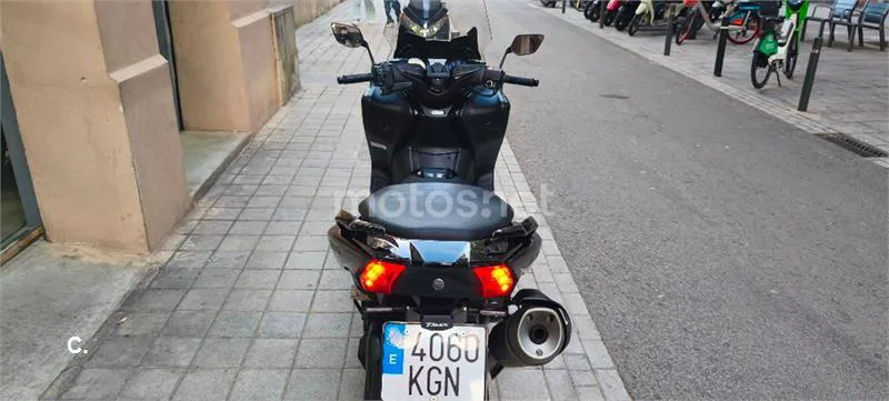 Yamaha TMAX 530 – Vista 35