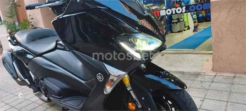 Yamaha TMAX 530 – Vista 38