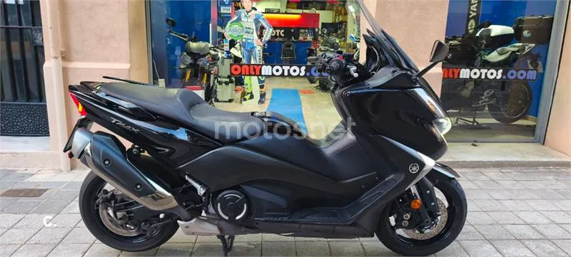 Yamaha TMAX 530 – Vista 42