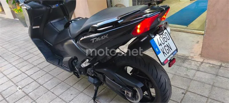 Yamaha TMAX 530 – Vista 48
