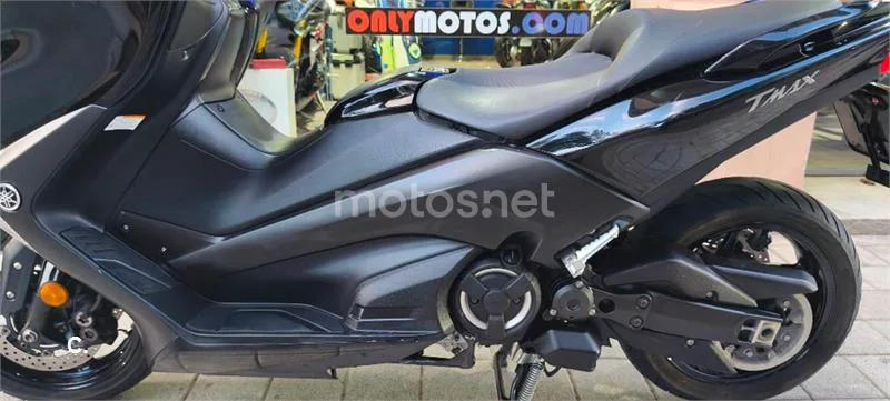 Yamaha TMAX 530 – Vista 52