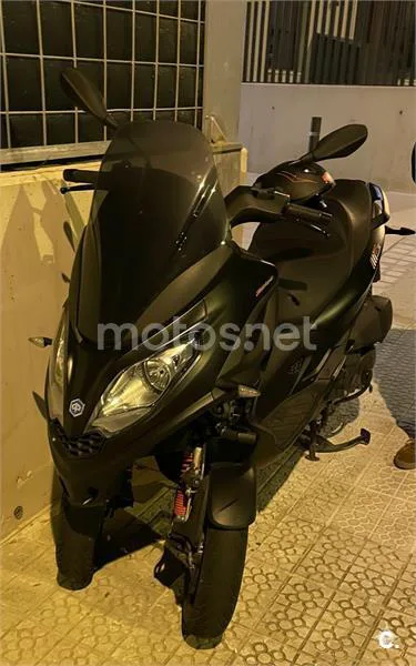 Piaggio MP3 – Vista 2