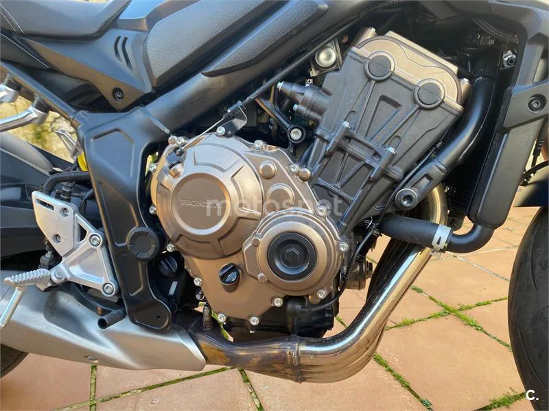Honda CB 650 R – Vista 4