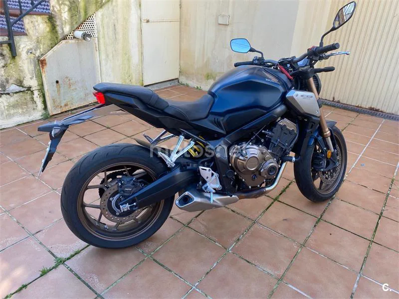 Honda CB 650 R – Vista 5