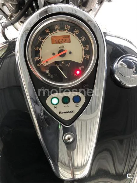 Kawasaki VN 900 CLASSIC – Vista 10