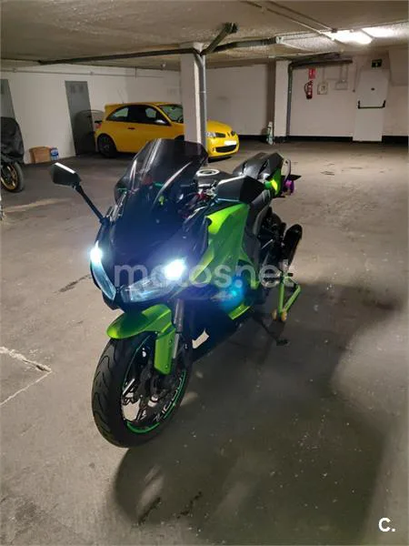 Kawasaki Z 1000 SX – Vista 12