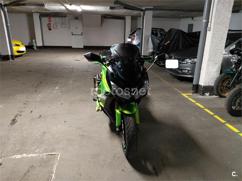 Kawasaki Z 1000 SX – Vista 8