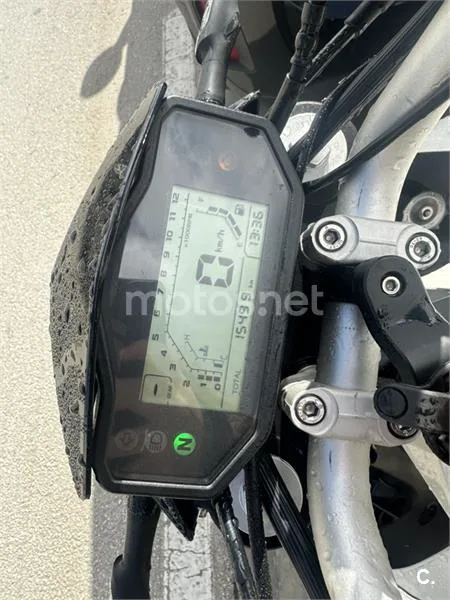 Keeway RKF 125 – Vista 7