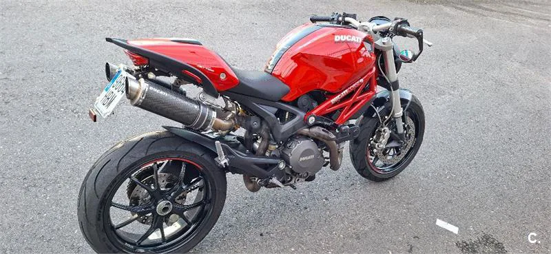Ducati Monster 796 – Vista 9