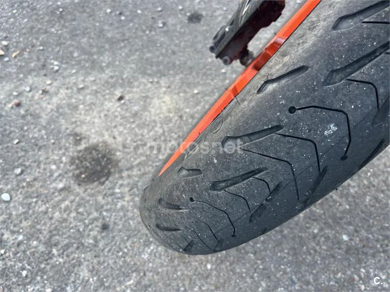 KTM 125 – Vista 6