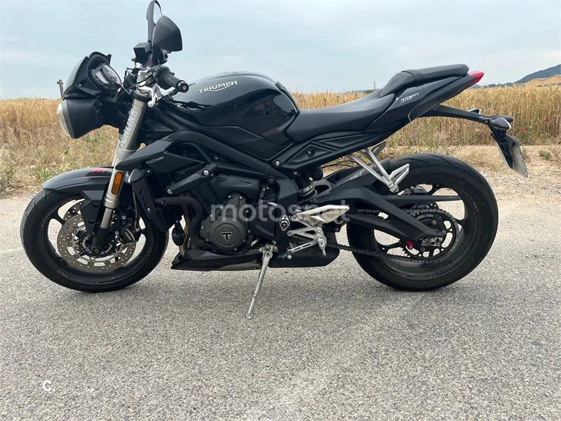 Triumph Street Triple – Vista 5