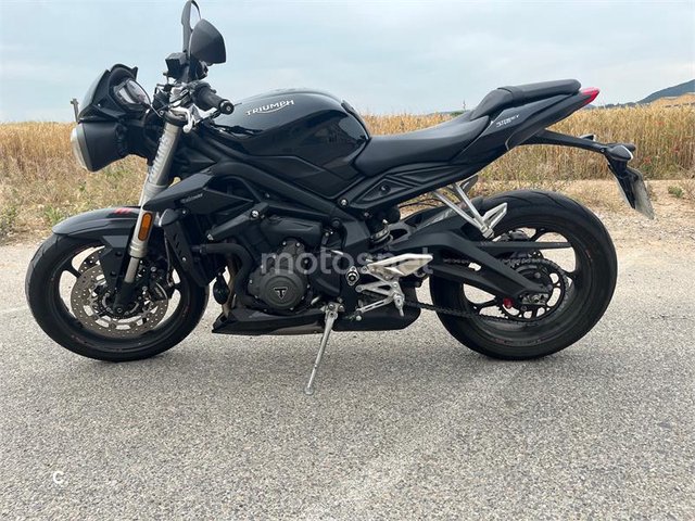 Triumph Street Triple 7500 € 2019 Barcelona