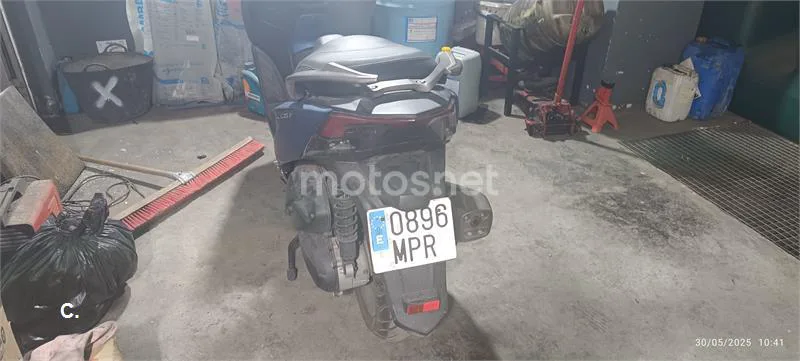 Kymco X-Town CT 125 – Vista 6
