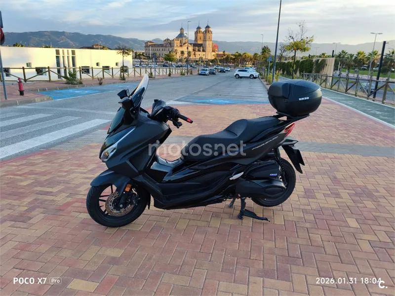 Honda Forza 350 – Vista 4