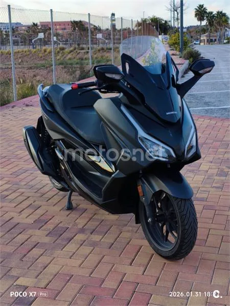 Honda Forza 350 – Vista 7