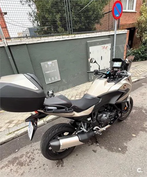 Honda NT1100 – Vista 6