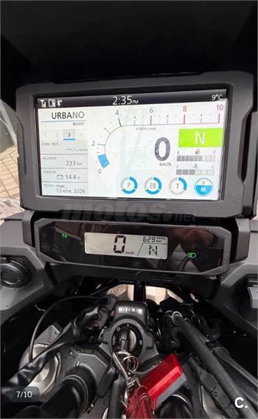 Honda NT1100 – Vista 7