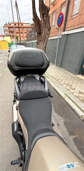 Honda NT1100 – Vista 8