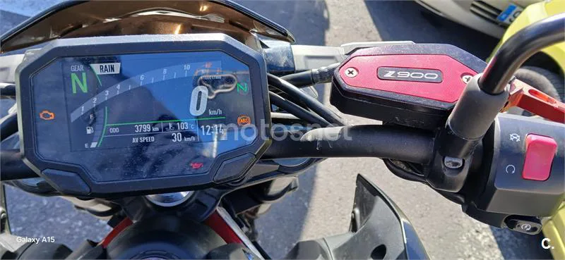 Kawasaki Z 900 – Vista 4