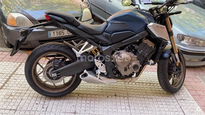 Honda CB 650 R – Vista 3