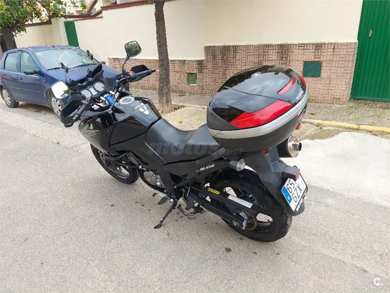Suzuki V-Strom 650 – Vista 4