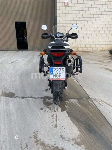 Suzuki V-Strom 650 – Vista 6