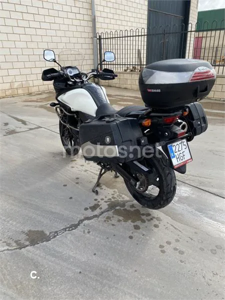 Suzuki V-Strom 650 – Vista 8