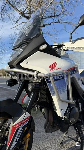 Honda XL 750 Transalp – Vista 3