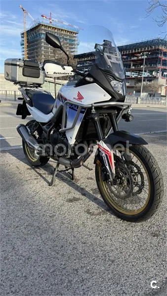 Honda XL 750 Transalp – Vista 6