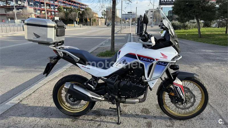Honda XL 750 Transalp – Vista 7
