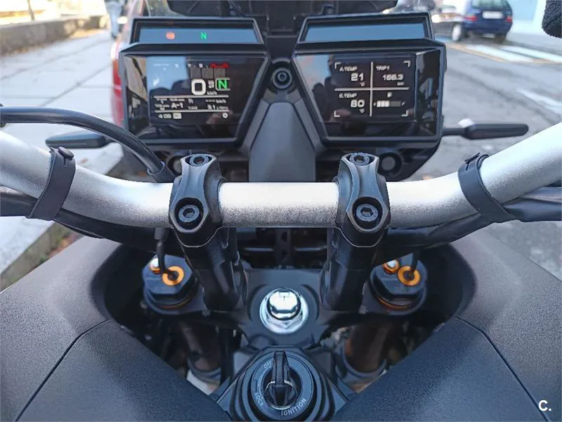 Yamaha Tracer 9 – Vista 7