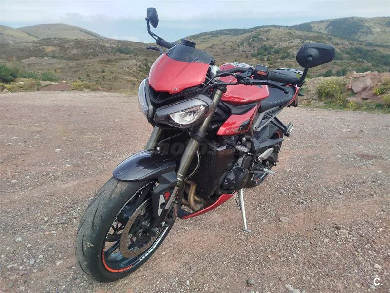 Triumph Street Triple 765 – Vista 3