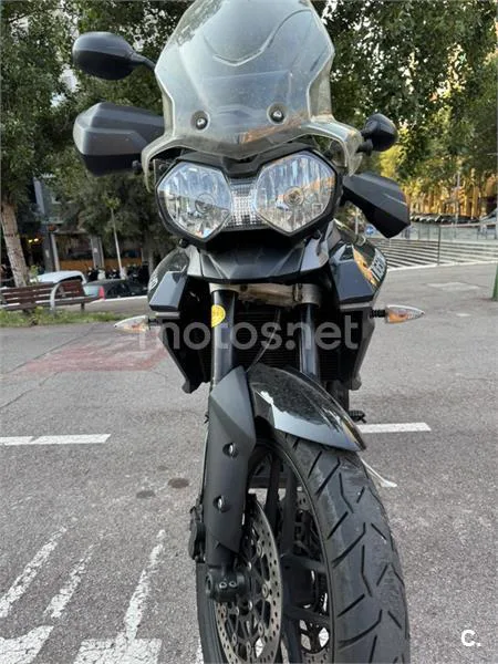 Triumph Tiger 800 XR – Vista 3