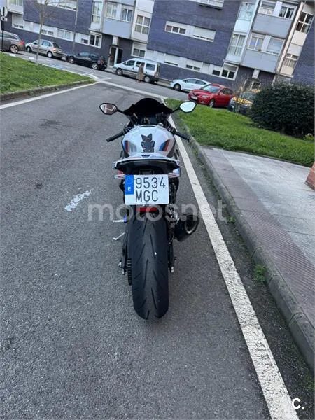 BMW S 1000 RR – Vista 2